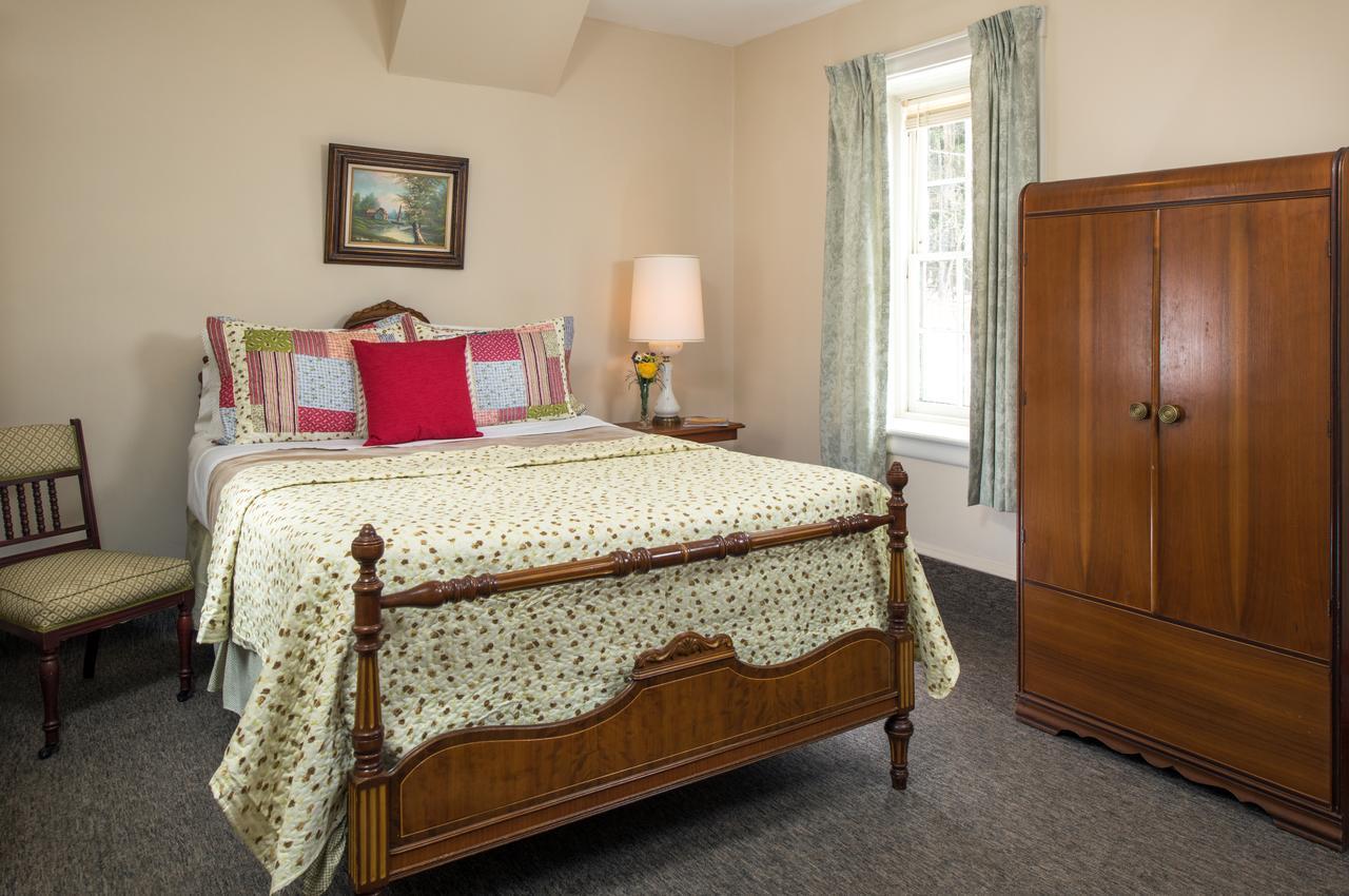 Idlwilde Inn Watkins Glen Dış mekan fotoğraf